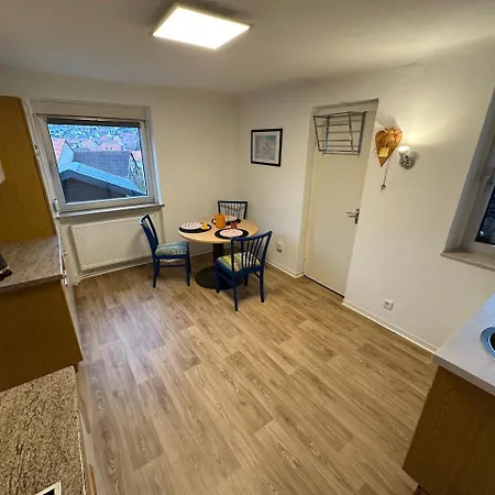 Am Kirschbaum Moemlingen Apartman Momlingen